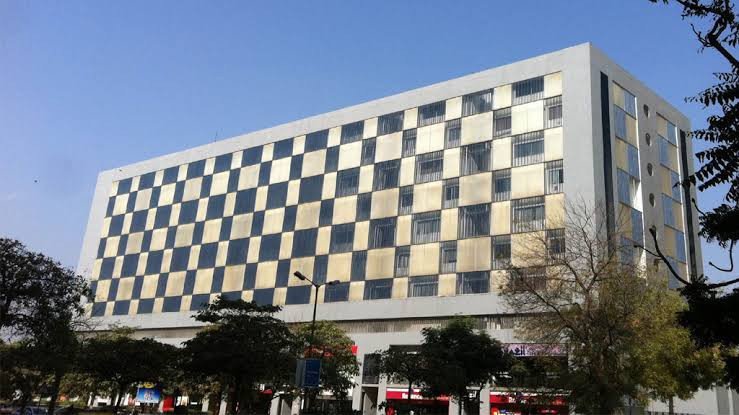amity-ahmedabad-big-0