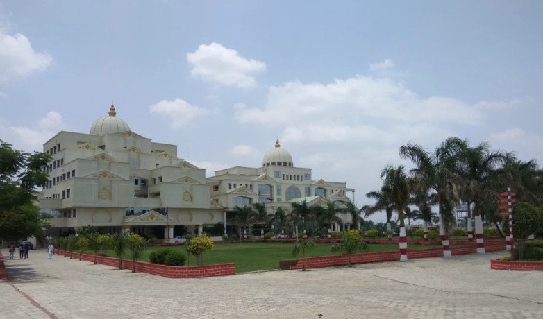 indore-institute-of-law-big-2