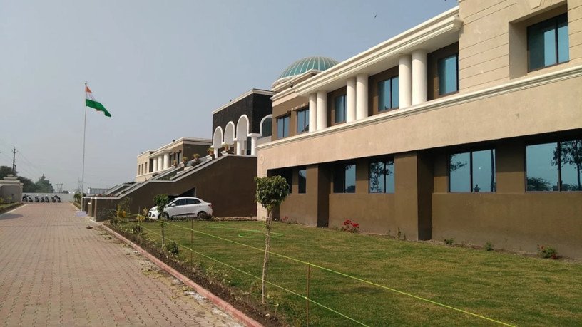delhi-world-public-school-dhar-big-0