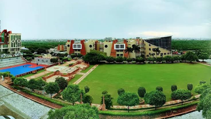 manav-rachna-university-faridabad-big-0